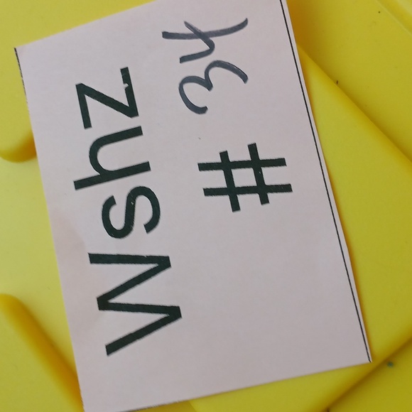 B.O.C. cream metallic flower petals loafers. Mint condition. Size 10 - Picture 12 of 12